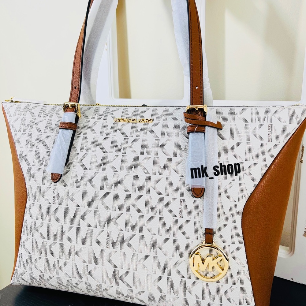 Michael Kors Coraline Large Logo and Leather Tote Bag - Picture 2 of 13